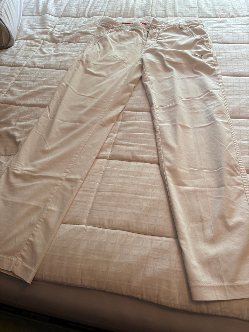 Puma Women's Light Cream Straight-Leg Pants 32/32